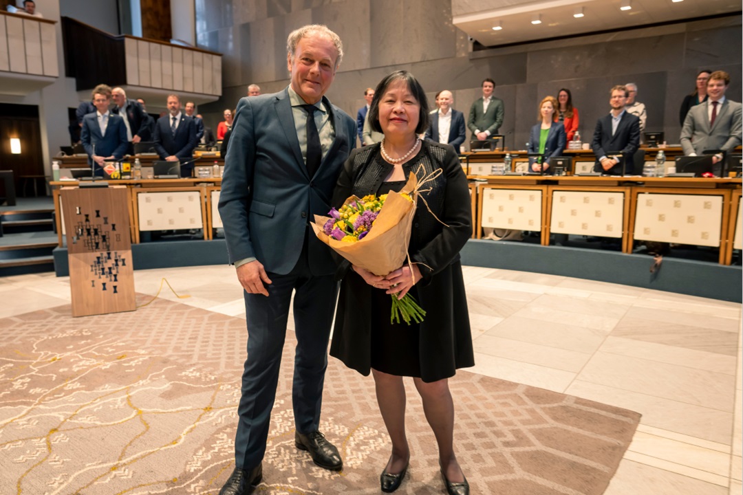 Marijke Pe geïnstalleerd als griffier Provinciale Staten van Gelderland